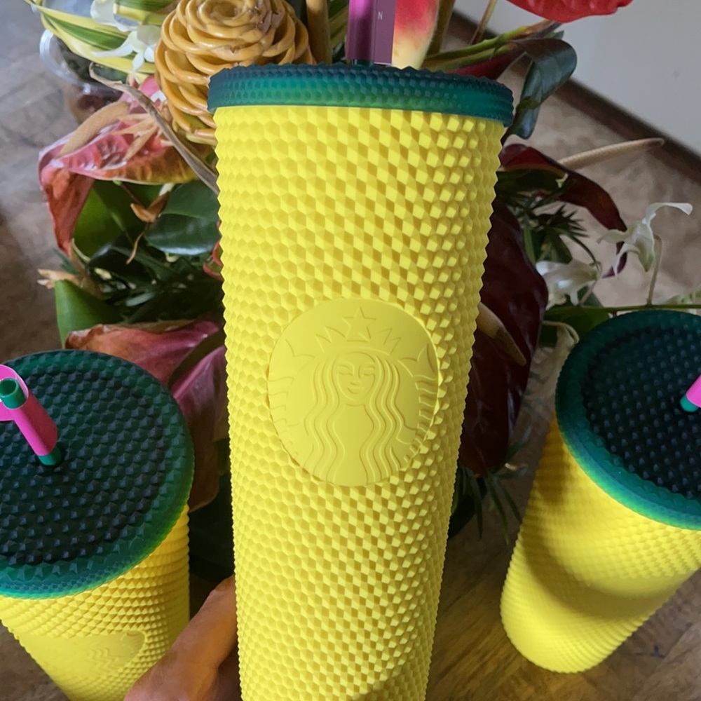 Starbucks studded pineapple tumblers 24oz